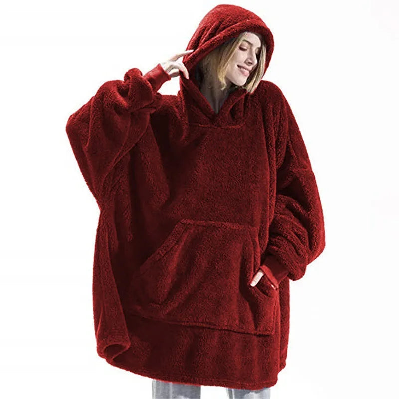 Coperta con cappuccio in pile reversibile da donna per l'inverno